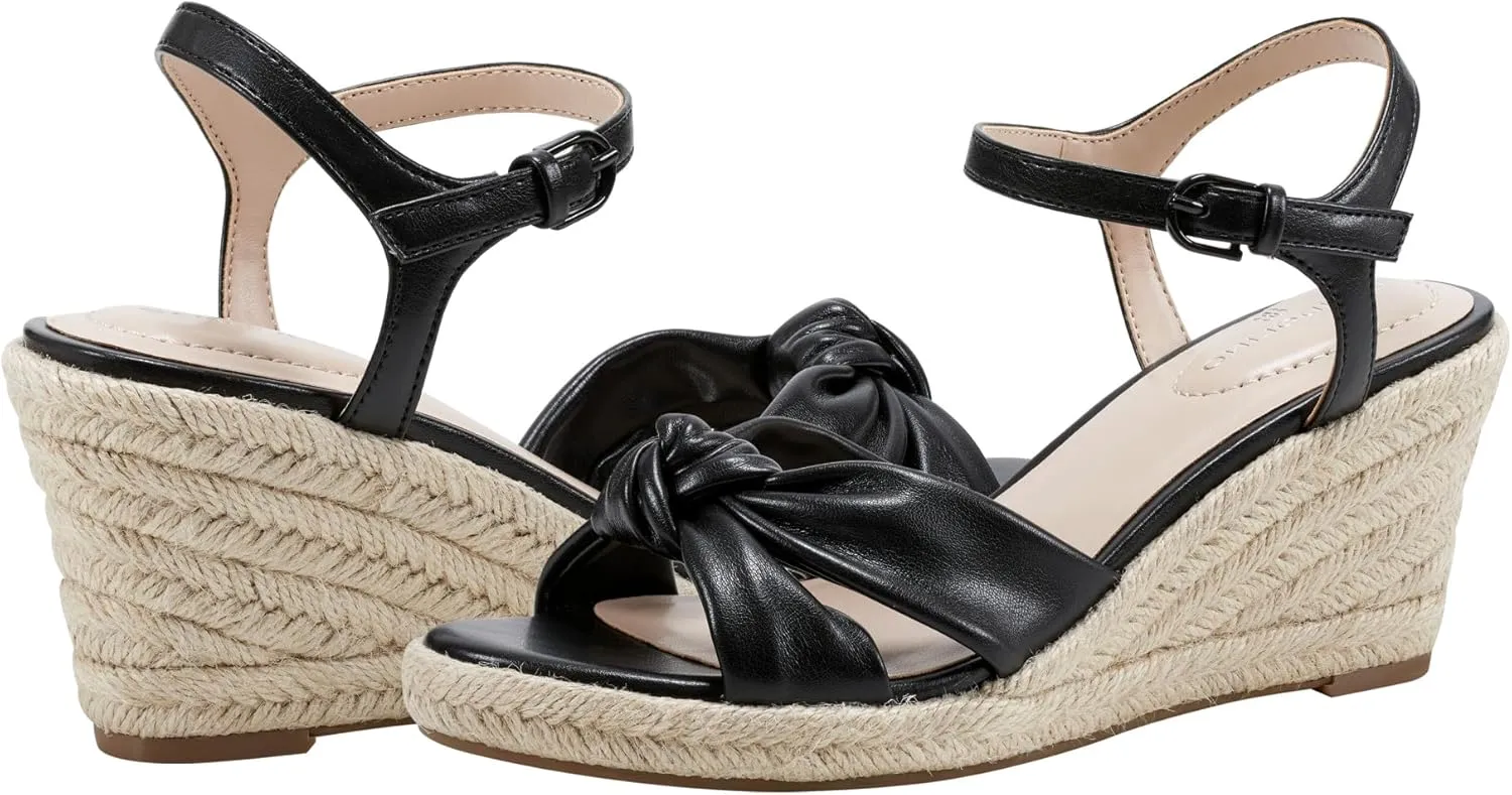 Bandolino Women's Justyne Wedge Sandal