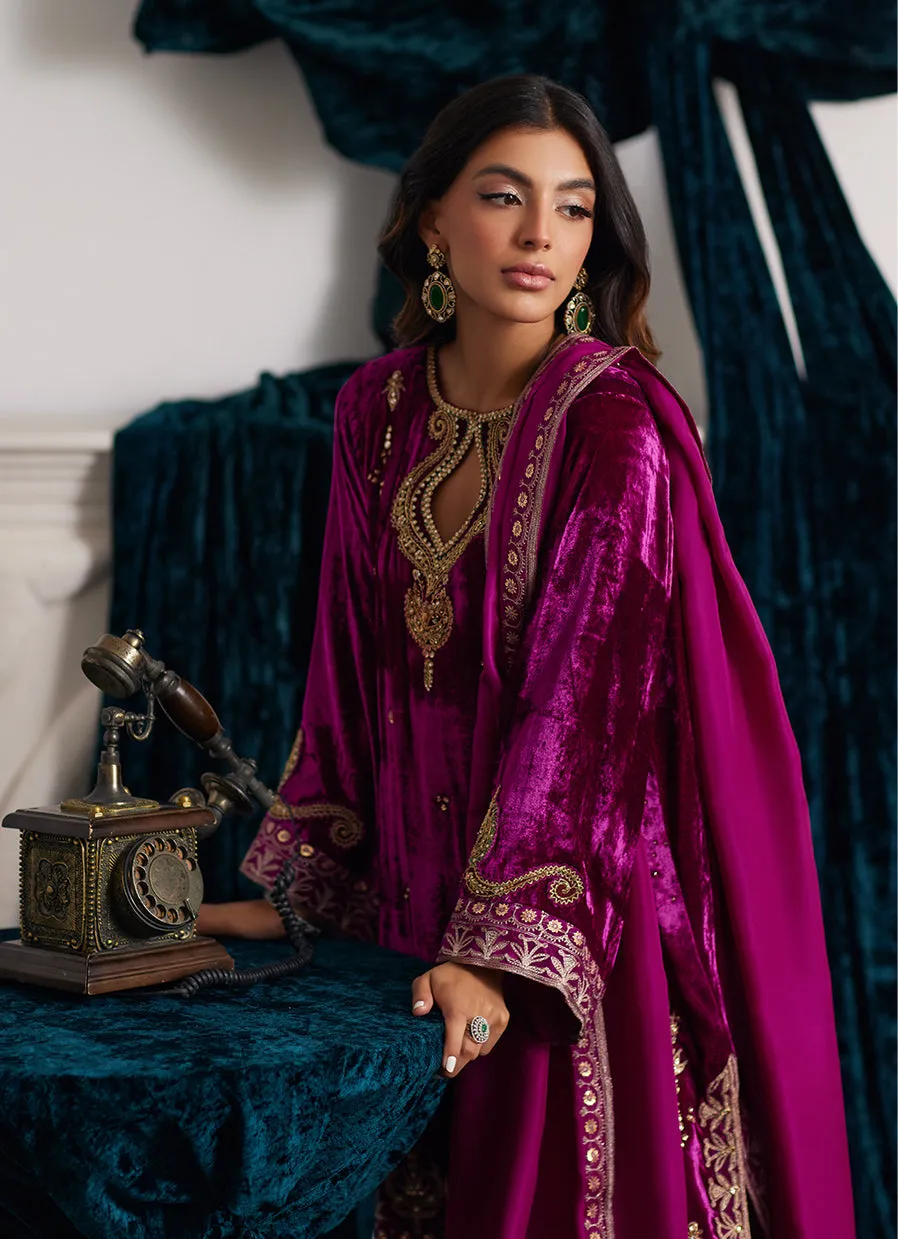 Emili Velvet Shirt And Dupatta - Velvets the Afterparty 24 by Farah Talib Aziz