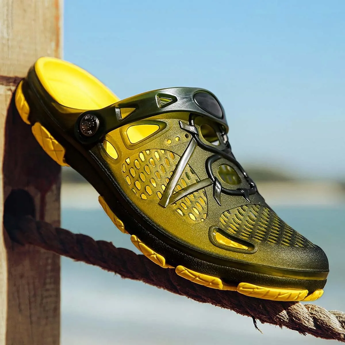 HYDLONGR Men Women Breathable Garden Sandals Quick Drying Beach Slippers Anti-Slip Clogs Shoes