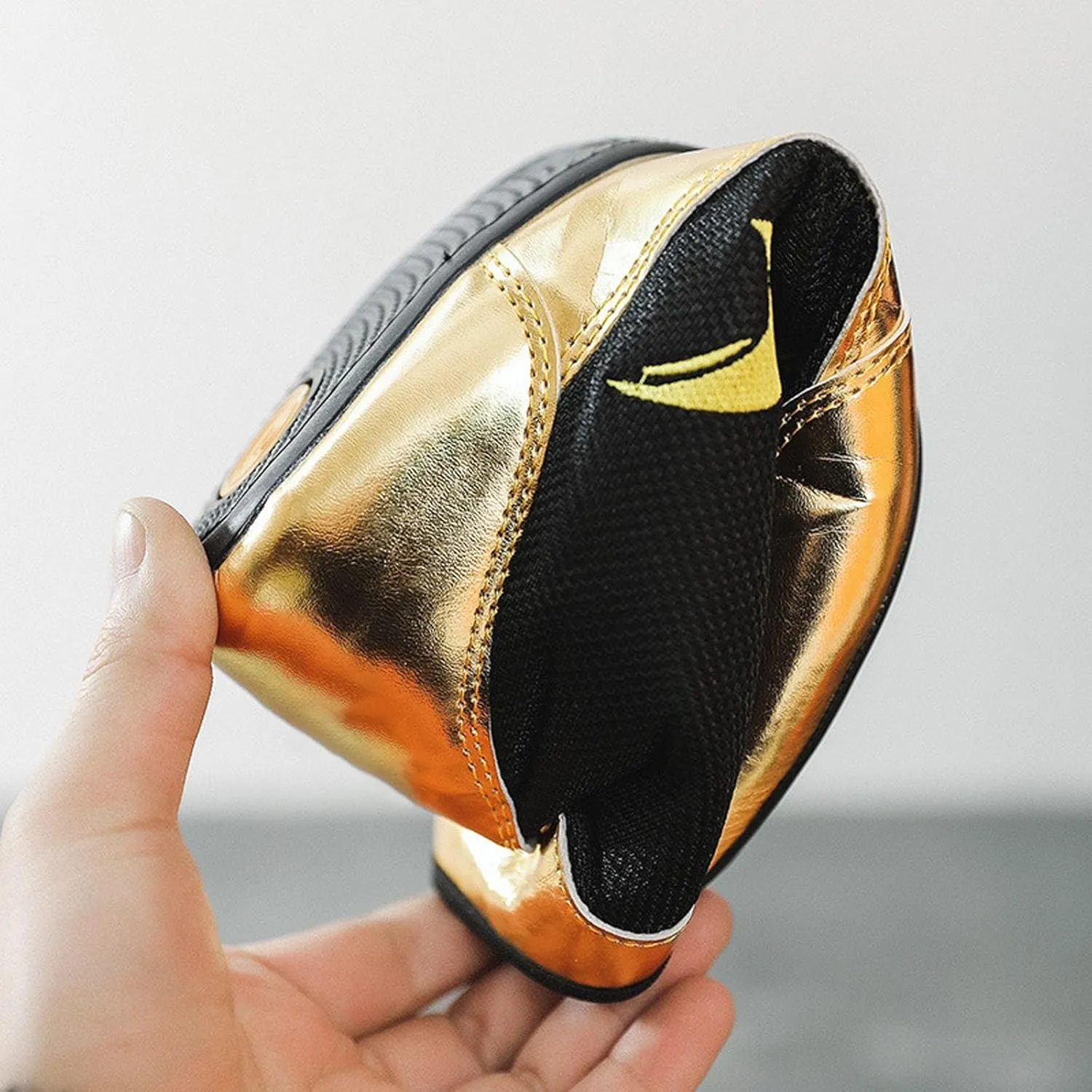 Kids Wrestling Shoes Boys Girls Boxing Shoes High Top Wrestling Training Shoes Boots Competition Fitness Sneakers