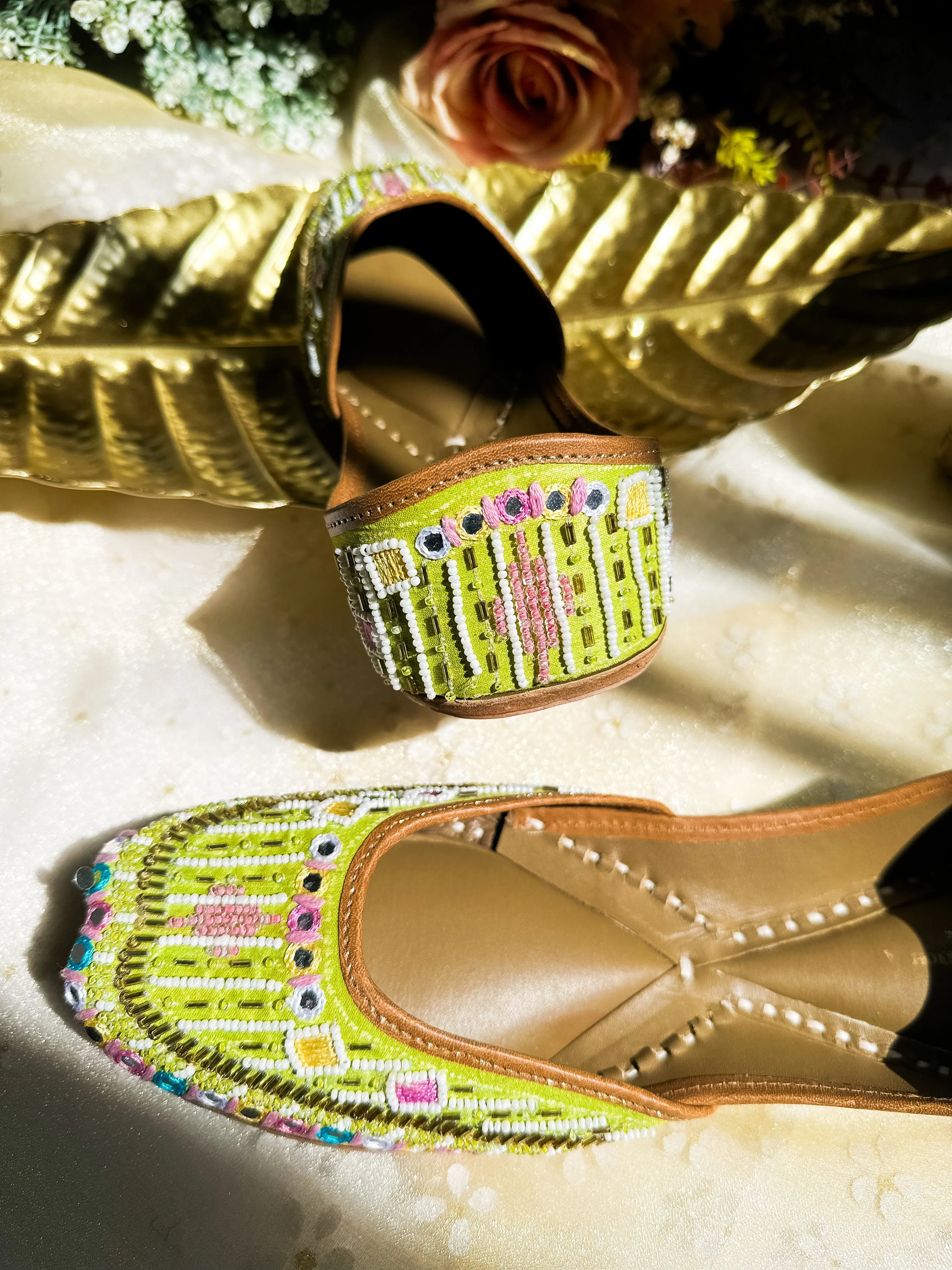 Lime Green Mirror Jutti