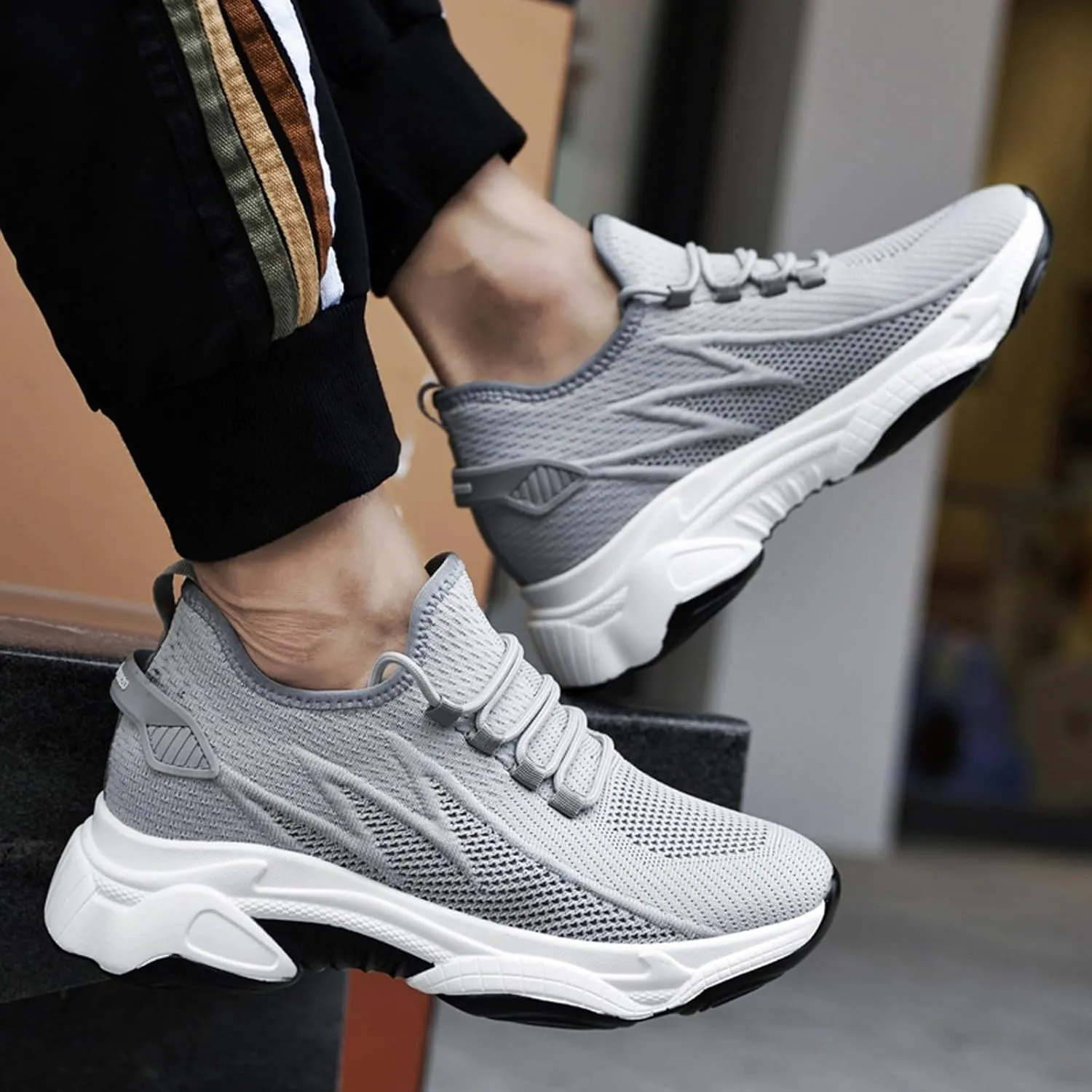 Men's Autumn and Winter Breathable Outdoor Hiking Shoes High Top Shoes Hiking Sneaker Socks Low Cut