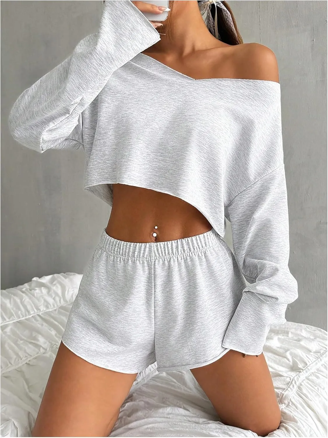 SOLY HUX Women's Sweatsuits 2 Piece Lounge Set Off The Shoulder Long Sleeve Crop Top and Shorts Outfits