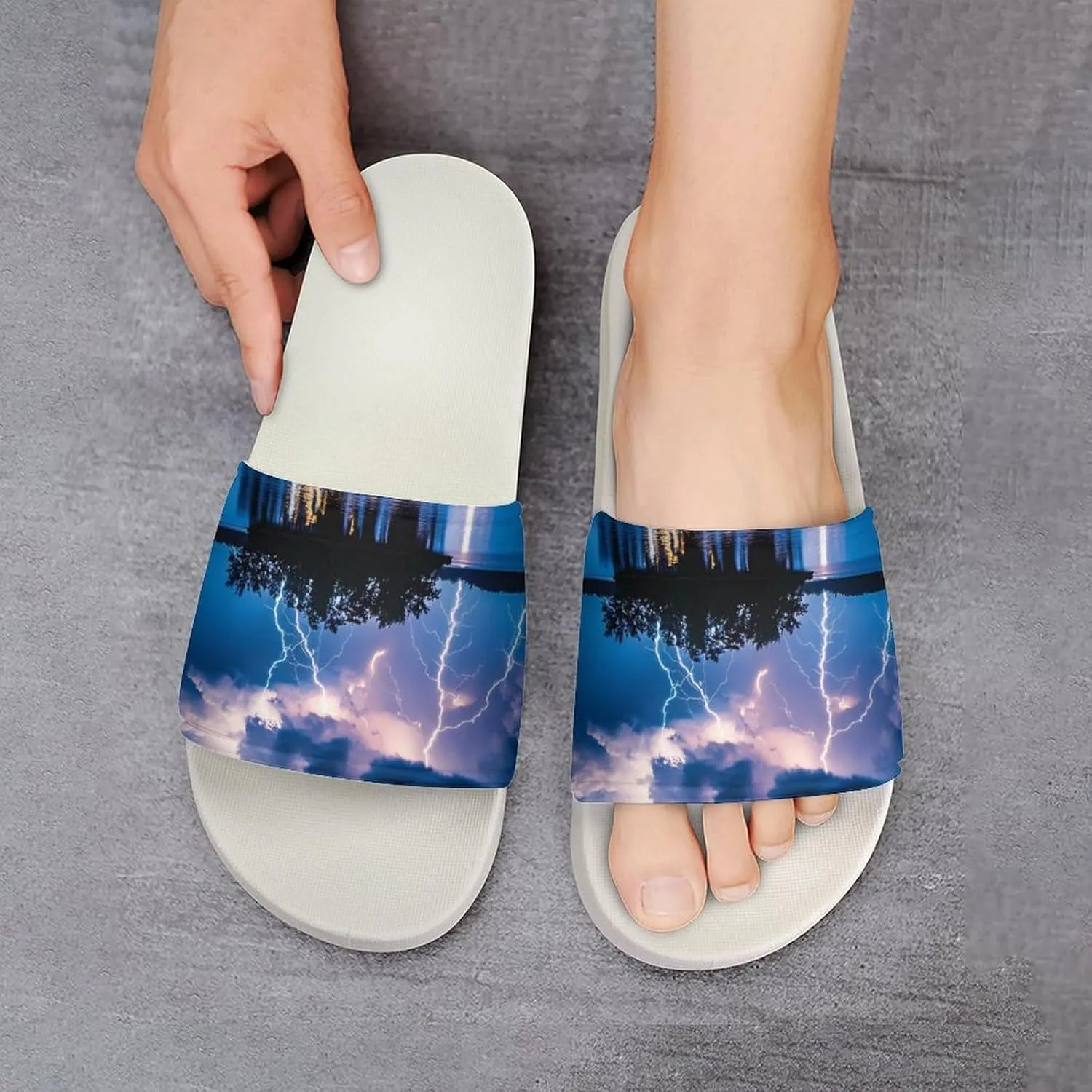 Thunder in The Sky Funny House Sandals Non Slip Shower Slippers Quick Drying Bathroom Shoes for Women Men