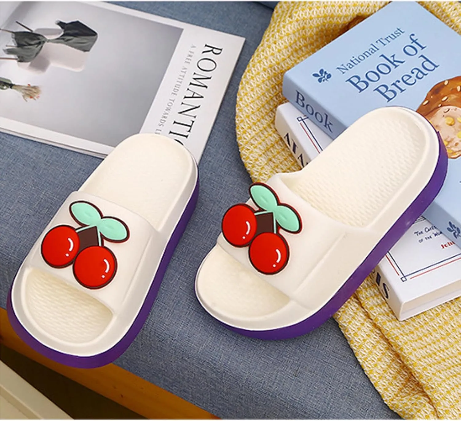 Womens Cute Summer Sandals Slippers Open-Toe Pillow Slides Cushioned Home Beach Indoor Outdoor Shower Shoes