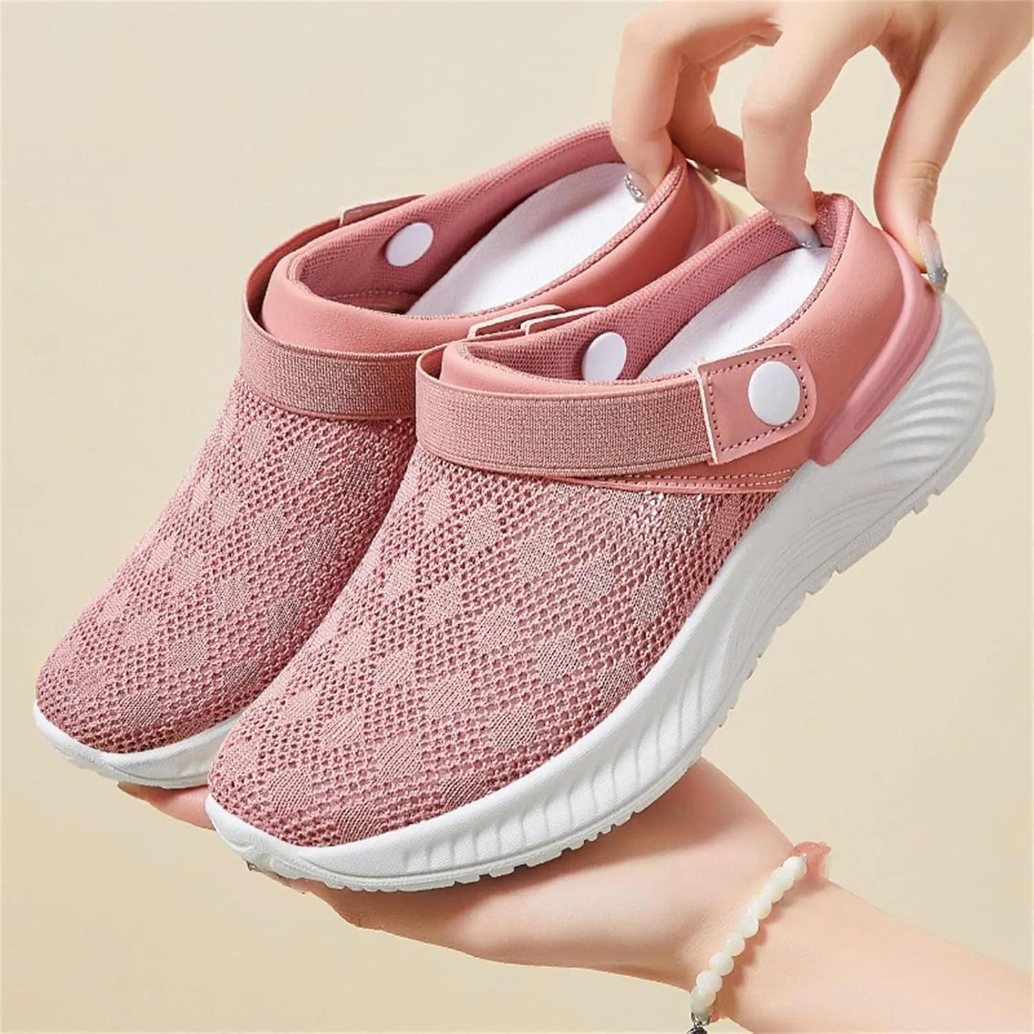 Womens Mesh Flats Sandal Slip on Lightweight Close Toe Arch Support Breathable Wide Width Outdoor Walking Comfortable Casual Solid Quick Drying Slippers